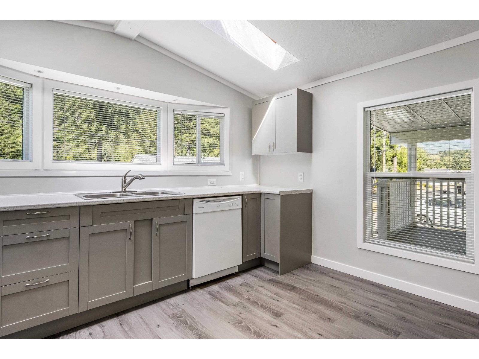 30 65367 Kawkawa Lake Road, Hope, Hope, British Columbia  V0X 1L1 - Photo 8 - R3098396