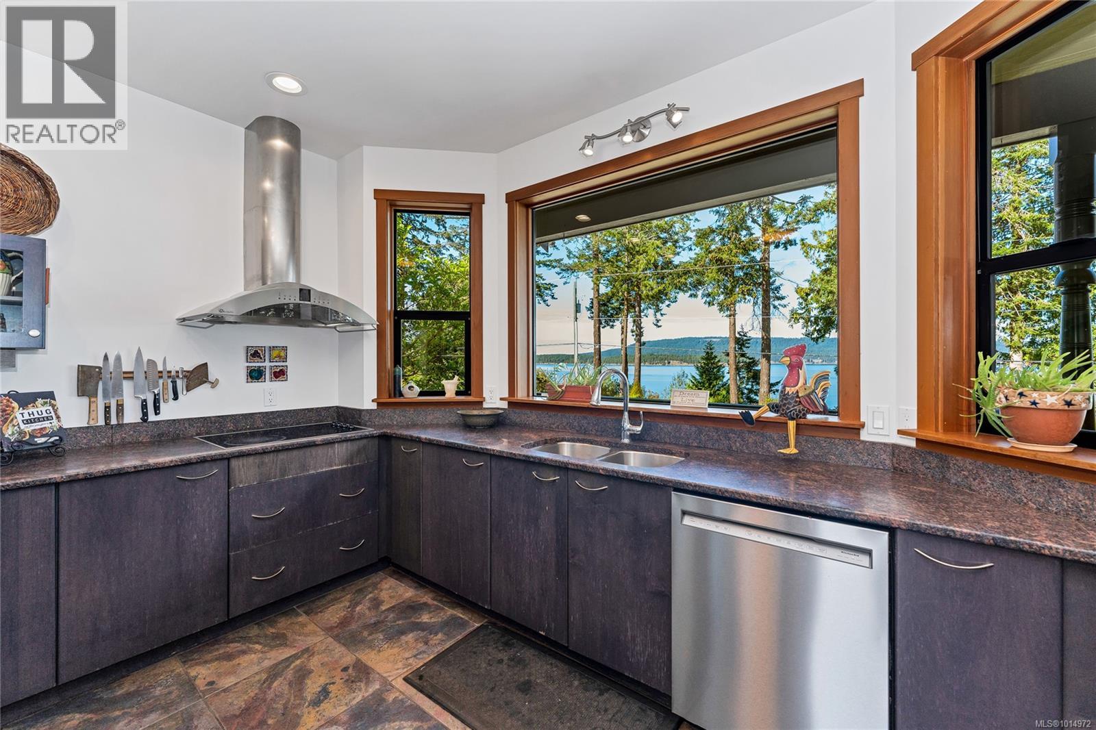 1214 North Beach Rd, Salt Spring, British Columbia  V8K 1B3 - Photo 14 - 1014972