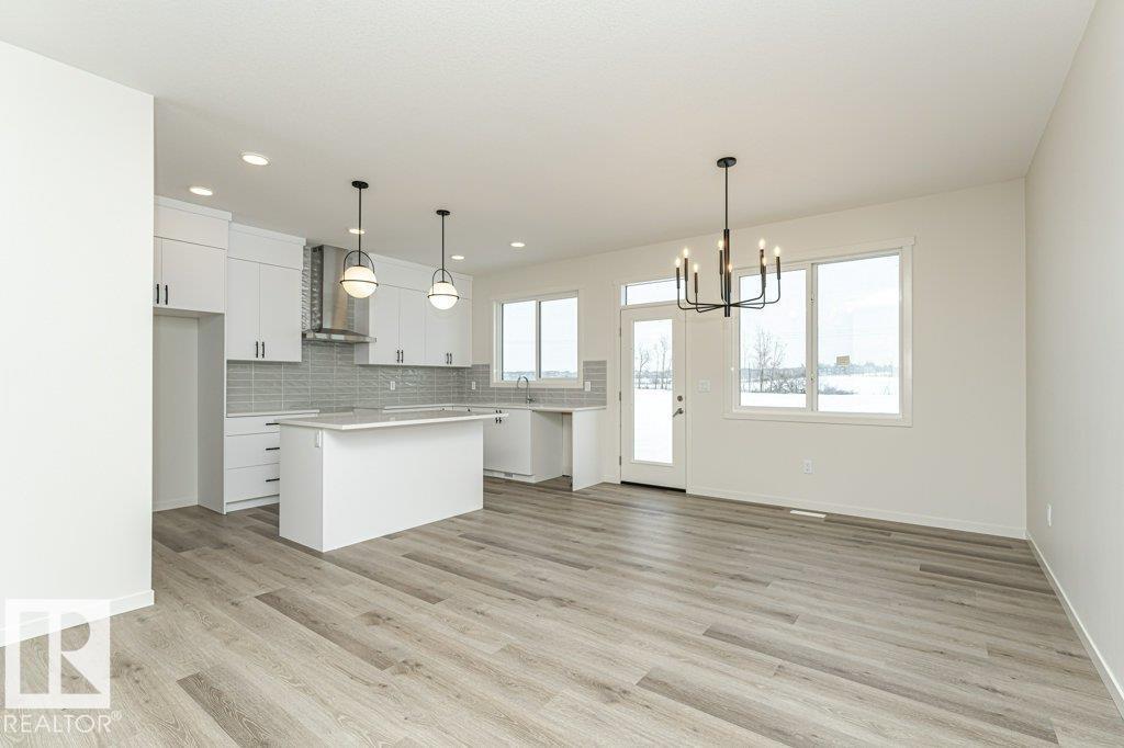 3972 Wren Lo Nw, Edmonton, Alberta  T5S 0S9 - Photo 5 - E4473935