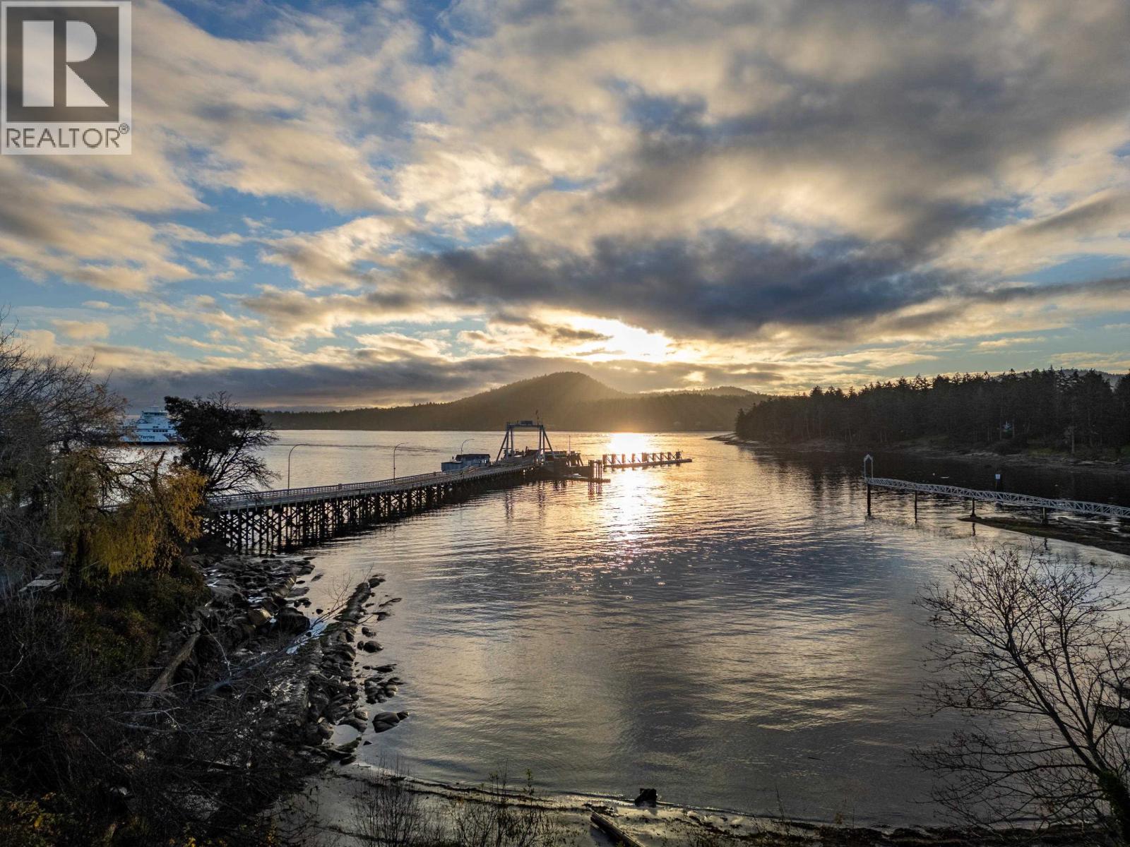 73 Madrona Road, Galiano Island, British Columbia  V0N 1P0 - Photo 4 - R3086759