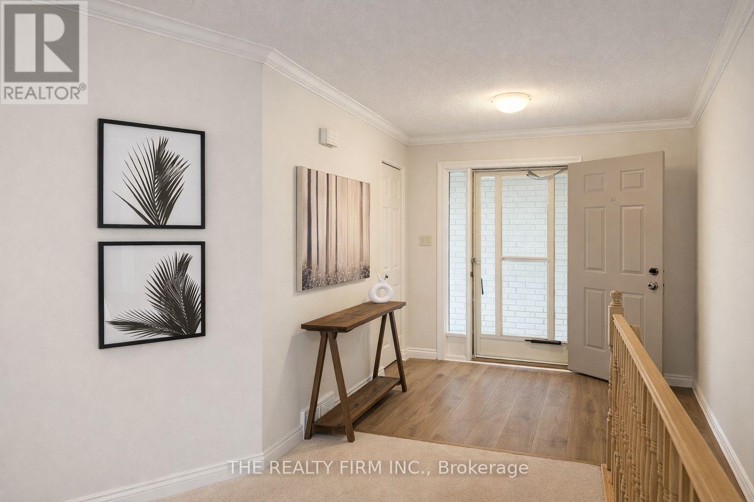 6 - 93 Pine Valley Gate, London South, Ontario  N6H 1L7 - Photo 3 - X12868762