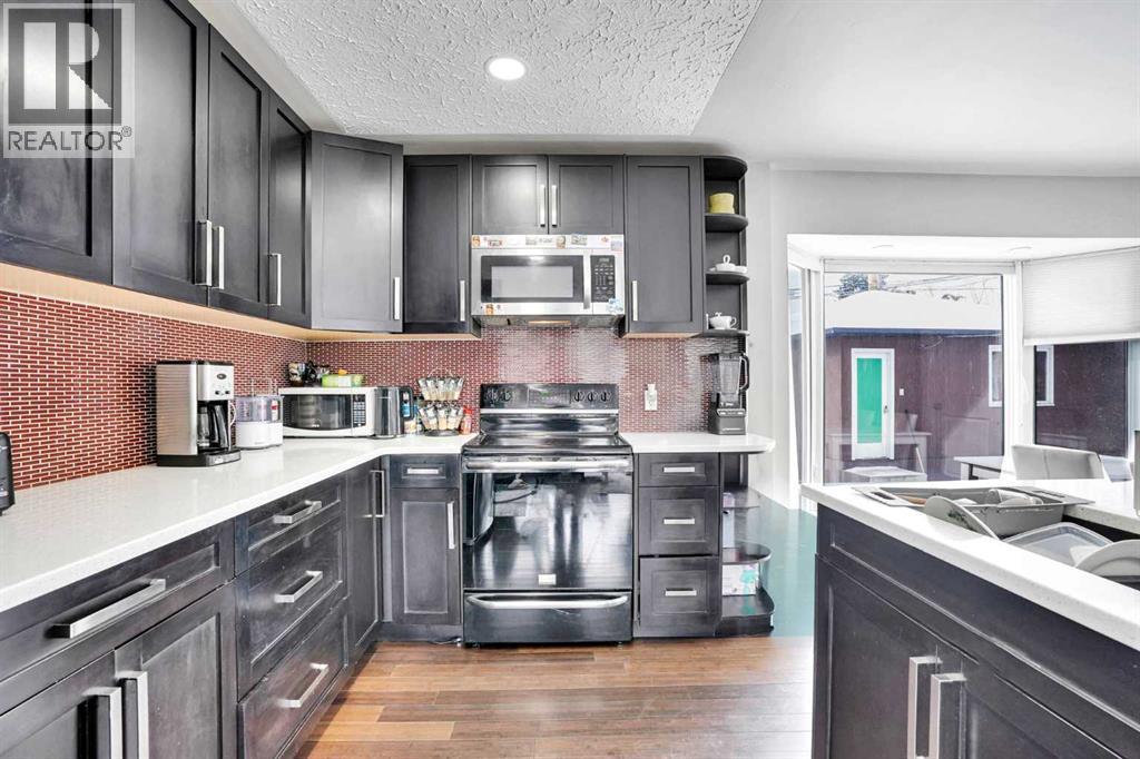 35 Meadowview Road Sw, Calgary, Alberta  T2V 1W1 - Photo 18 - A2291651