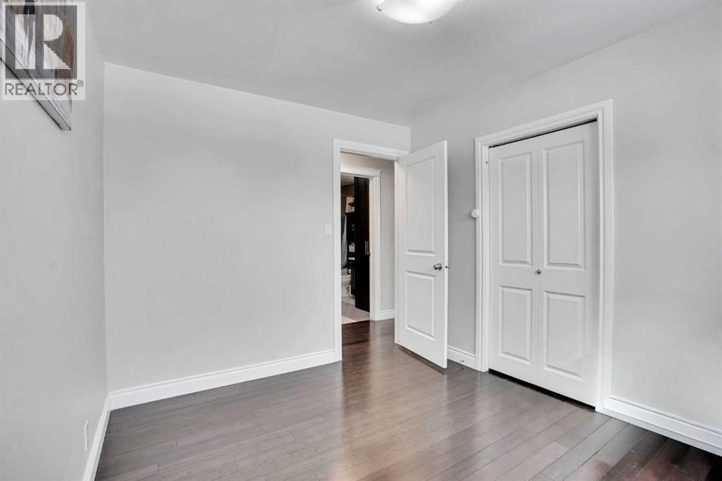 35 Meadowview Road Sw, Calgary, Alberta  T2V 1W1 - Photo 10 - A2291651