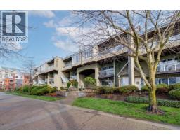 <div class="price">$699,000</div> 302 31 Reliance Court, New Westminster<br><div style="margin-bottom:8px;"><small>RE/MAX All Points Realty</small></div><div class='bed_bath'>2 Bed | 1 Bath</div>