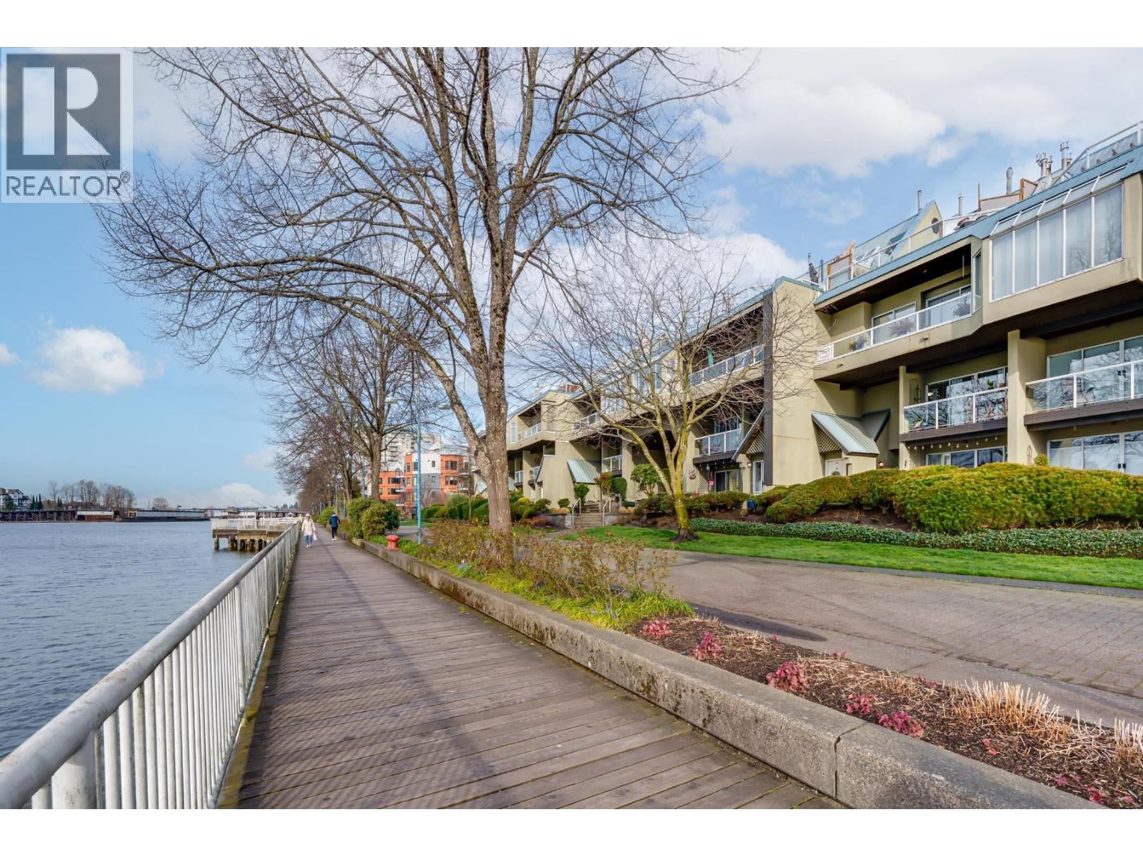 302 31 Reliance Court, New Westminster, British Columbia  V3M 6C6 - Photo 26 - R3098369