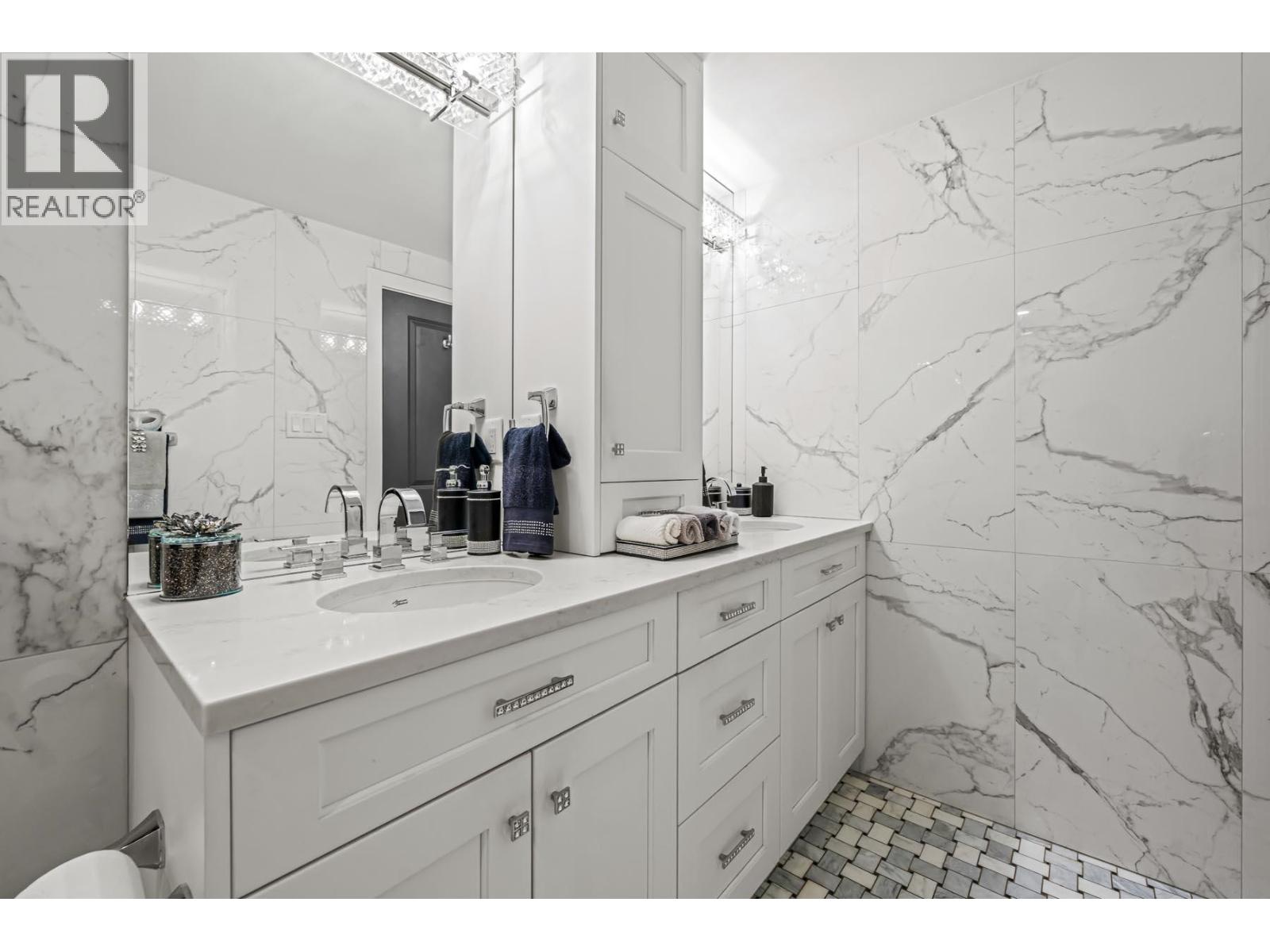 302 31 Reliance Court, New Westminster, British Columbia  V3M 6C6 - Photo 21 - R3098369