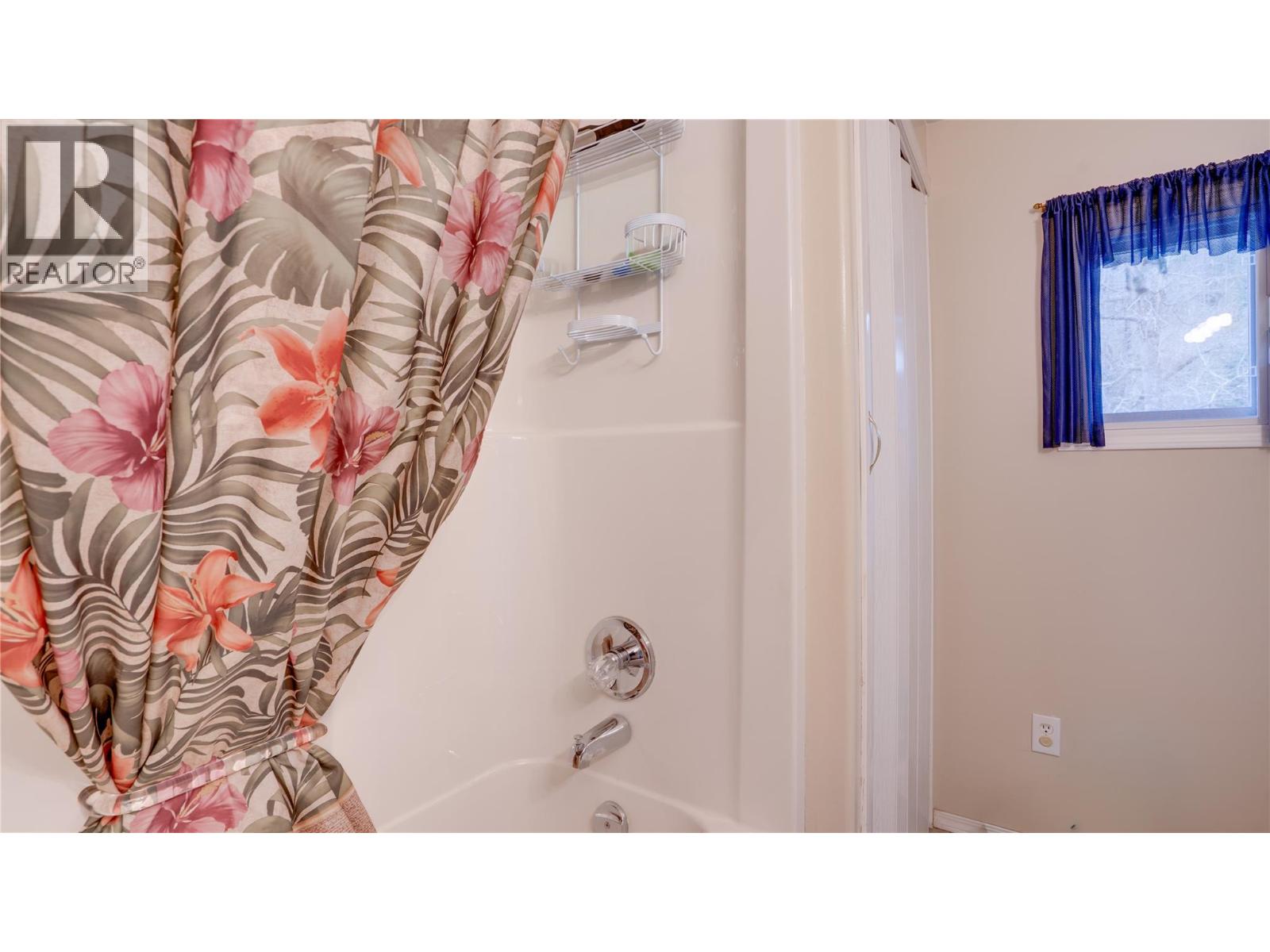 630 Enderby Mabel Lake Road, Enderby, British Columbia  V4Y 4K7 - Photo 26 - 10378814