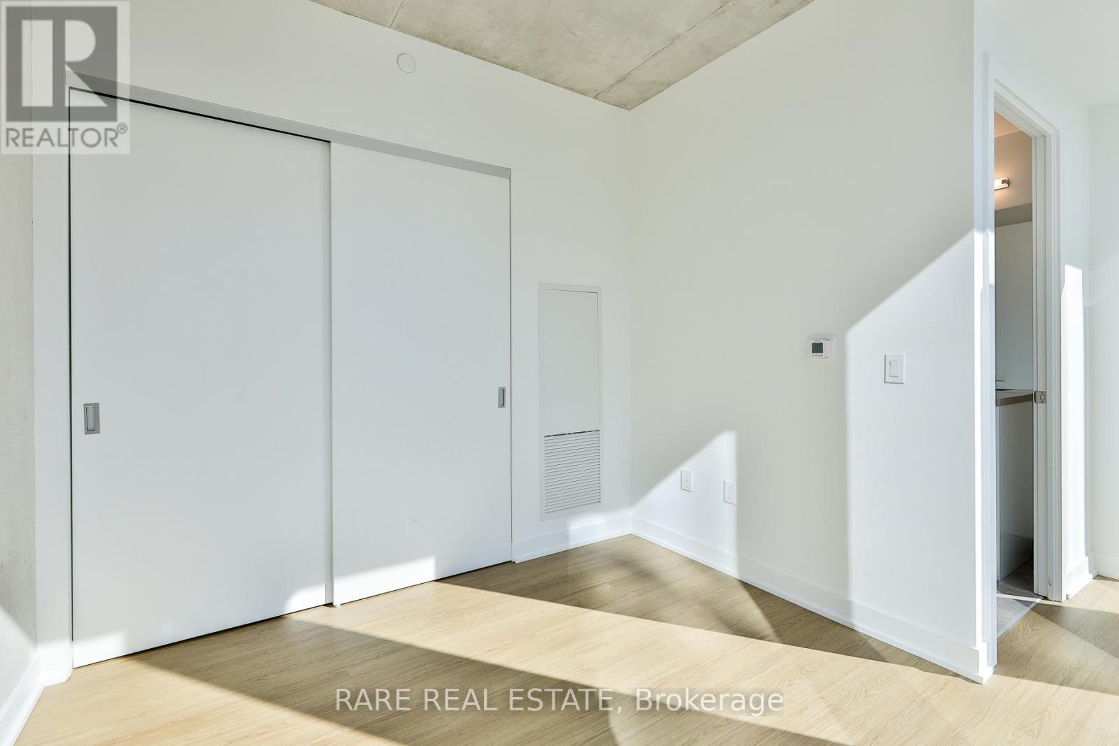 284 King Street, Toronto, Ontario  M5A 1K4 - Photo 20 - C12868784