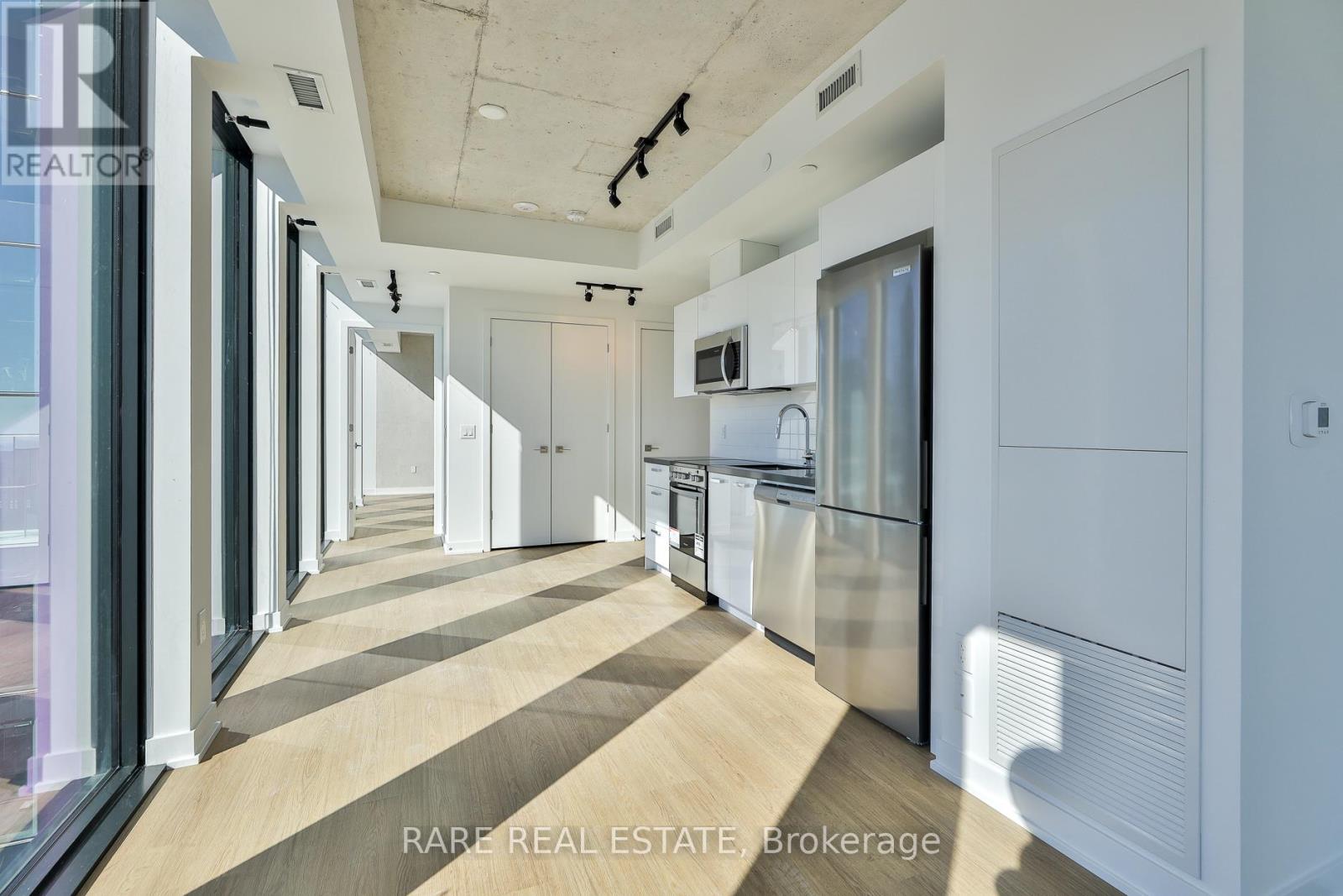 284 King Street, Toronto, Ontario  M5A 1K4 - Photo 6 - C12868784