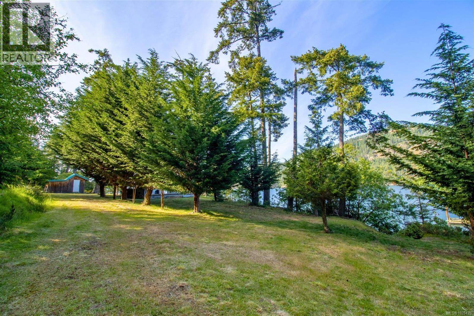 6903 Shark Rd, Pender Island, British Columbia  V0N 2M2 - Photo 14 - 1028476