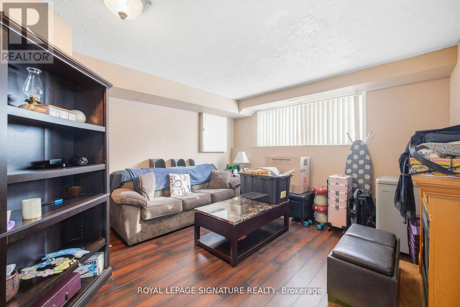 204 Medina Court, Oshawa, Ontario  L1J 7E1 - Photo 17 - E12868736