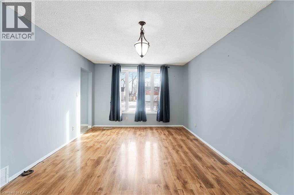 549 Lakeview Road, Fort Erie, Ontario  L2A 4W5 - Photo 6 - 40811282