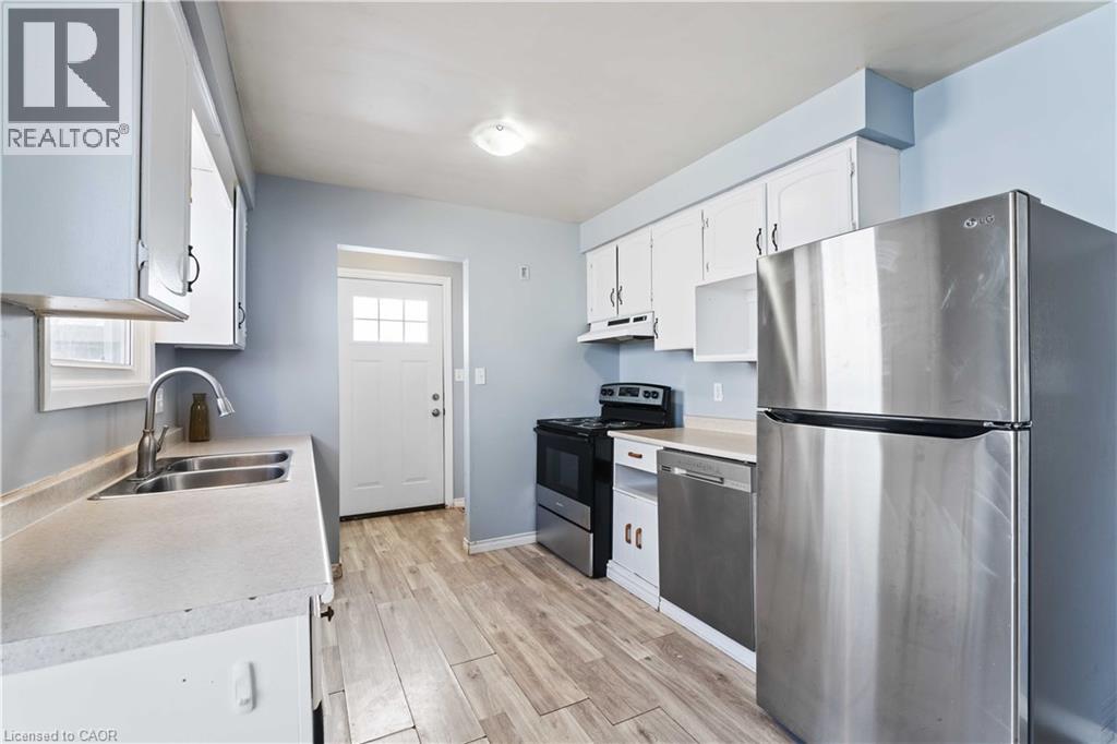 549 Lakeview Road, Fort Erie, Ontario  L2A 4W5 - Photo 9 - 40811282