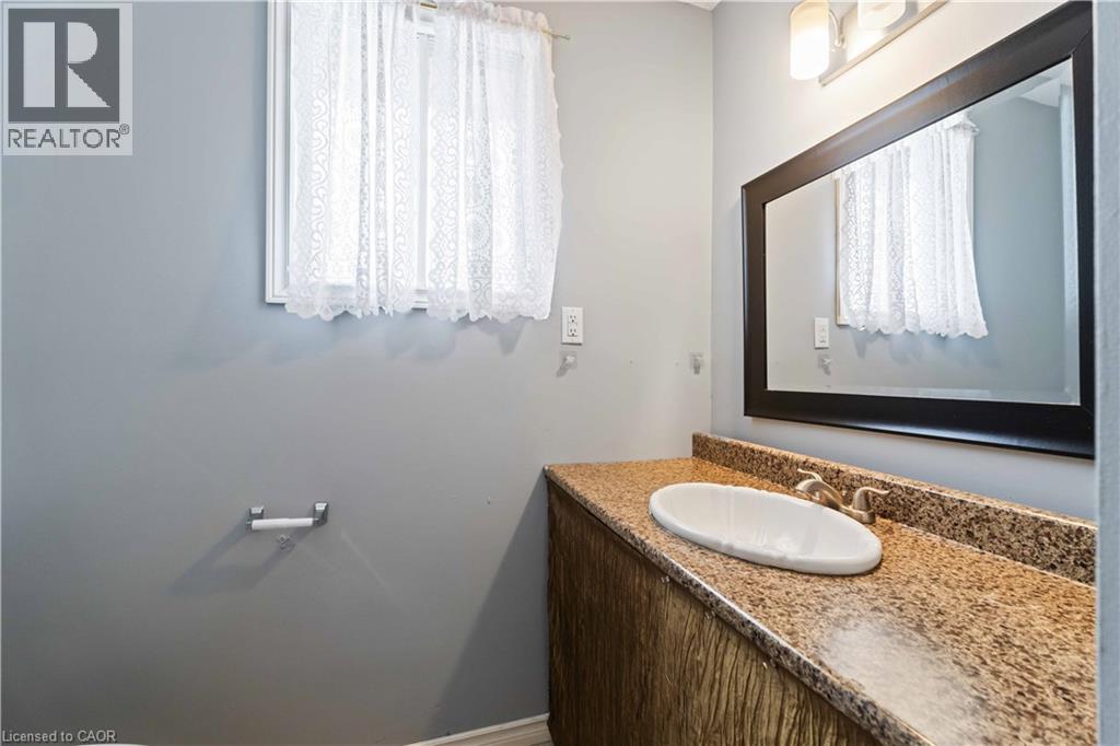 549 Lakeview Road, Fort Erie, Ontario  L2A 4W5 - Photo 21 - 40811282