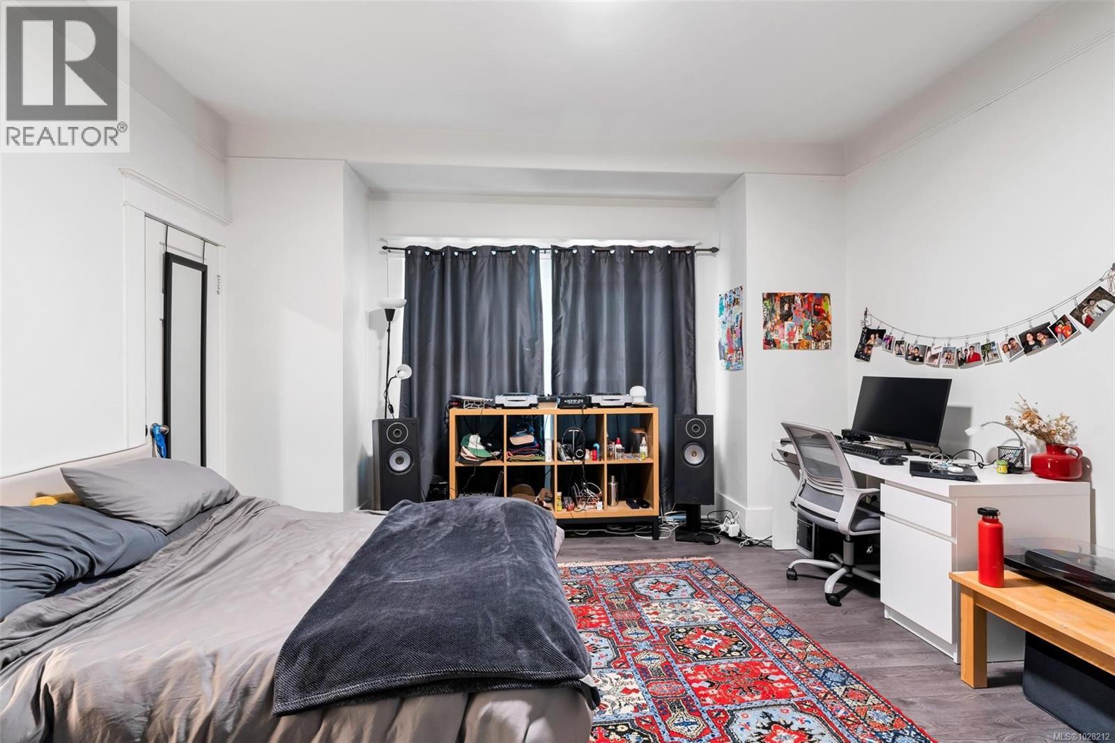 2652 Blackwood St, Victoria, British Columbia  V8T 3W3 - Photo 12 - 1028212