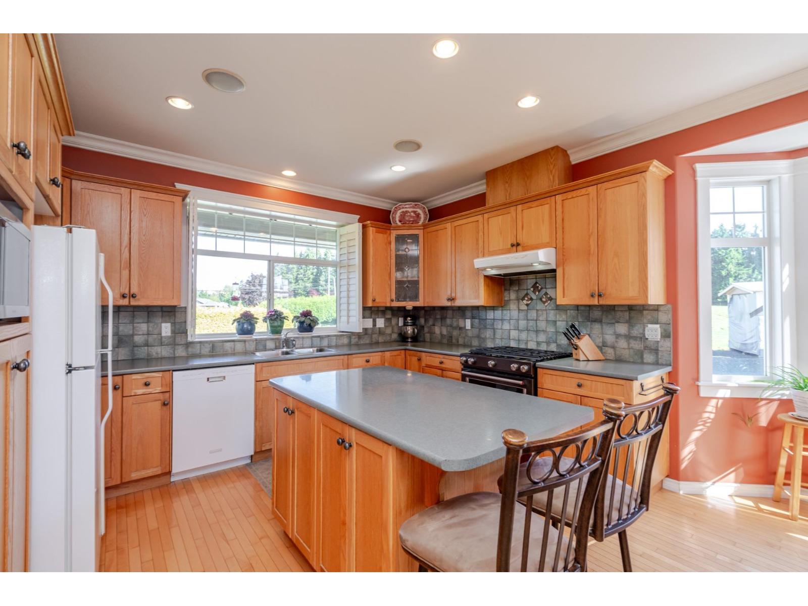 5728 Bradner Road, Abbotsford, British Columbia  V4X 2P1 - Photo 15 - R3097234