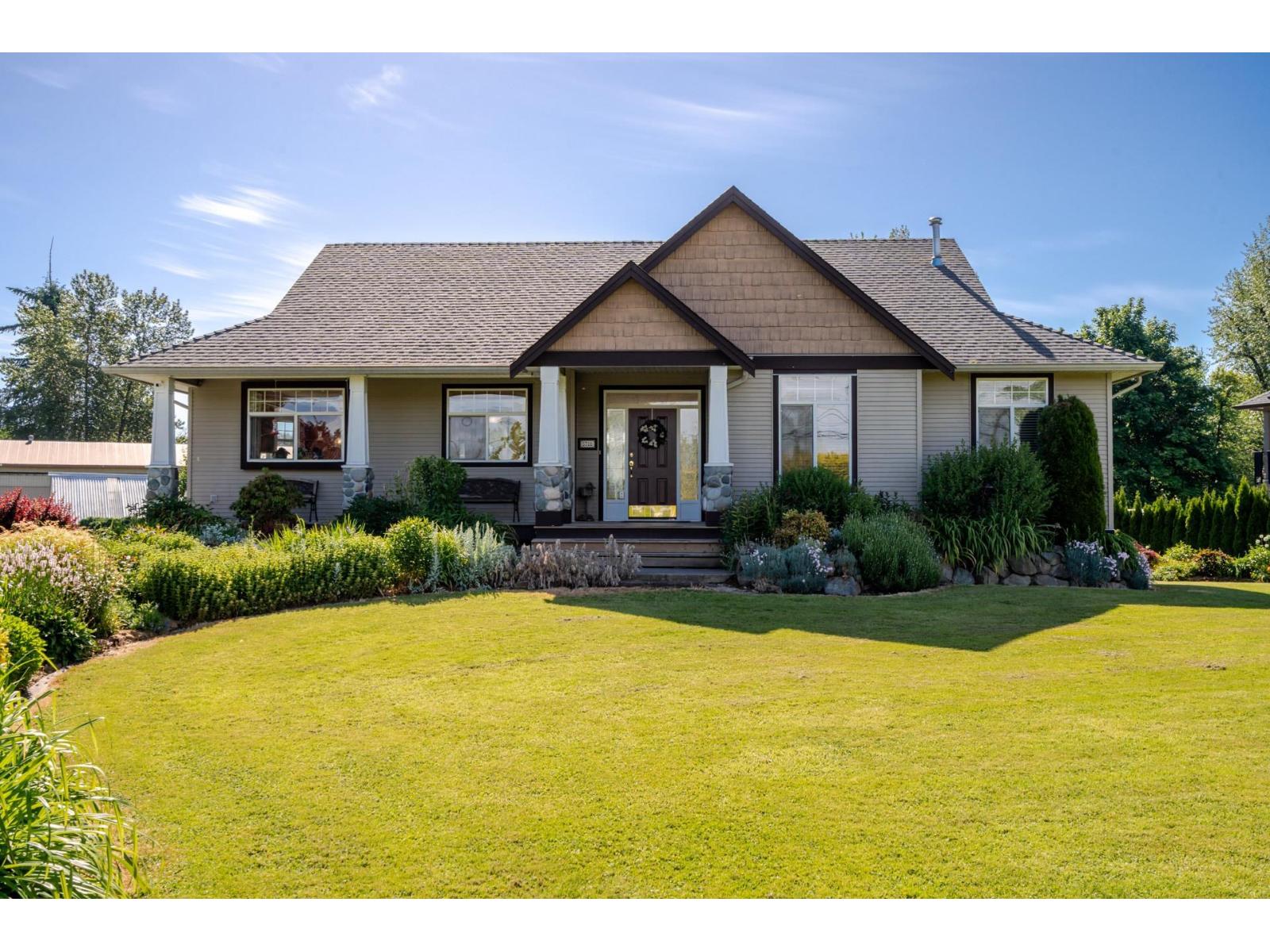 5728 Bradner Road, Abbotsford, British Columbia  V4X 2P1 - Photo 2 - R3097234