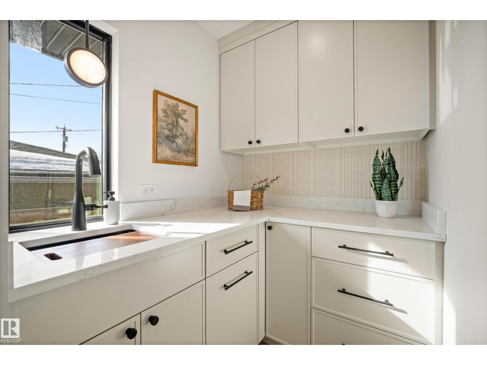 14313 90a Av Nw, Edmonton, Alberta  T5R 4X7 - Photo 19 - E4476784