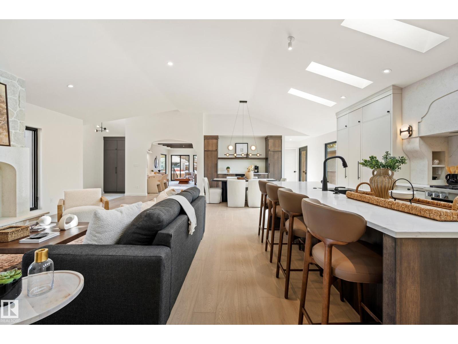 14313 90a Av Nw, Edmonton, Alberta  T5R 4X7 - Photo 6 - E4476784