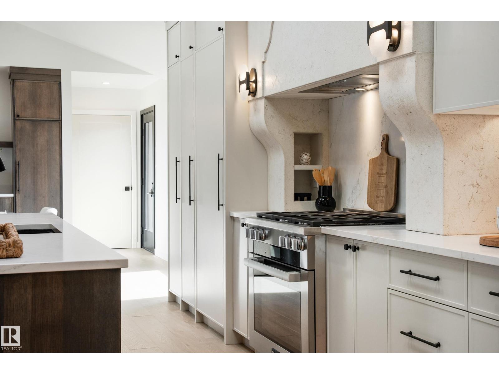 14313 90a Av Nw, Edmonton, Alberta  T5R 4X7 - Photo 18 - E4476784