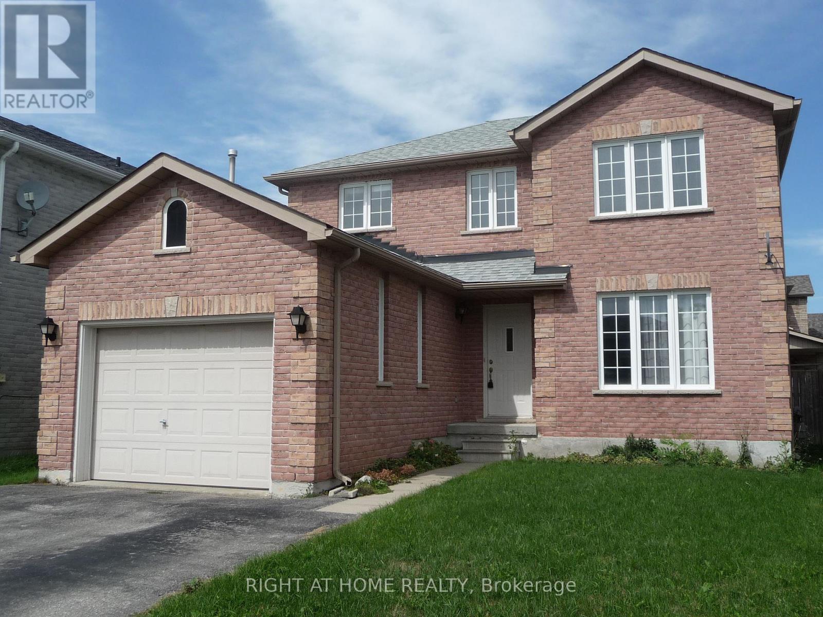 134 DEAN AVENUE, barrie (painswick south), Ontario