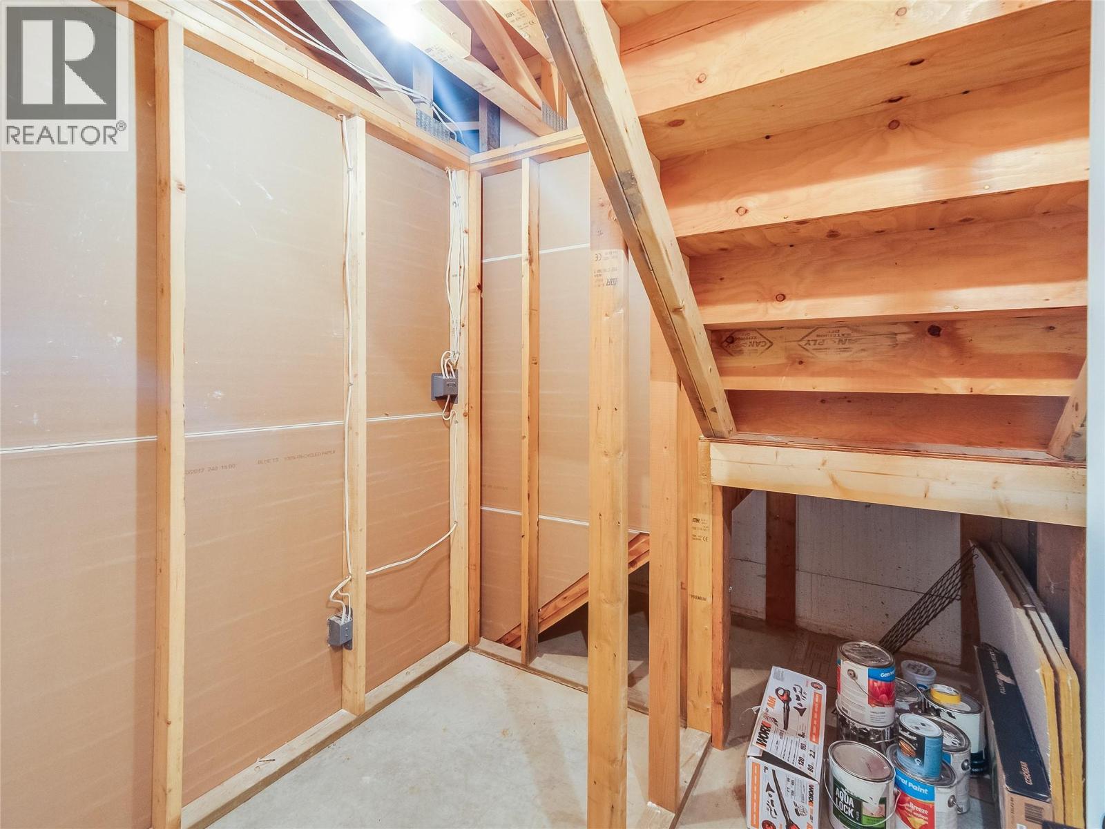 892 Waterloo Road, Castlegar, British Columbia  V1N 4K8 - Photo 51 - 10378764