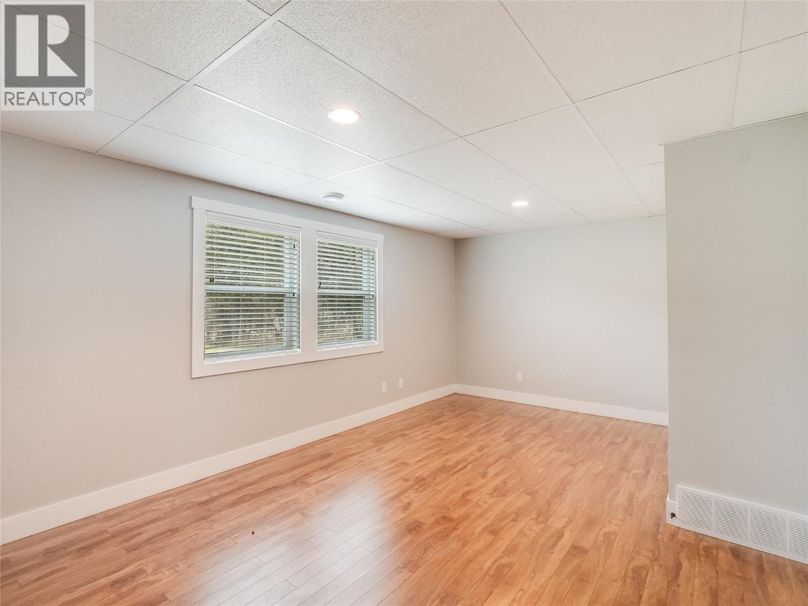 892 Waterloo Road, Castlegar, British Columbia  V1N 4K8 - Photo 46 - 10378764