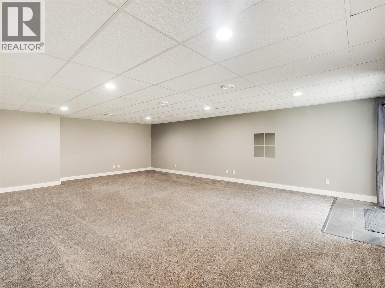 892 Waterloo Road, Castlegar, British Columbia  V1N 4K8 - Photo 41 - 10378764