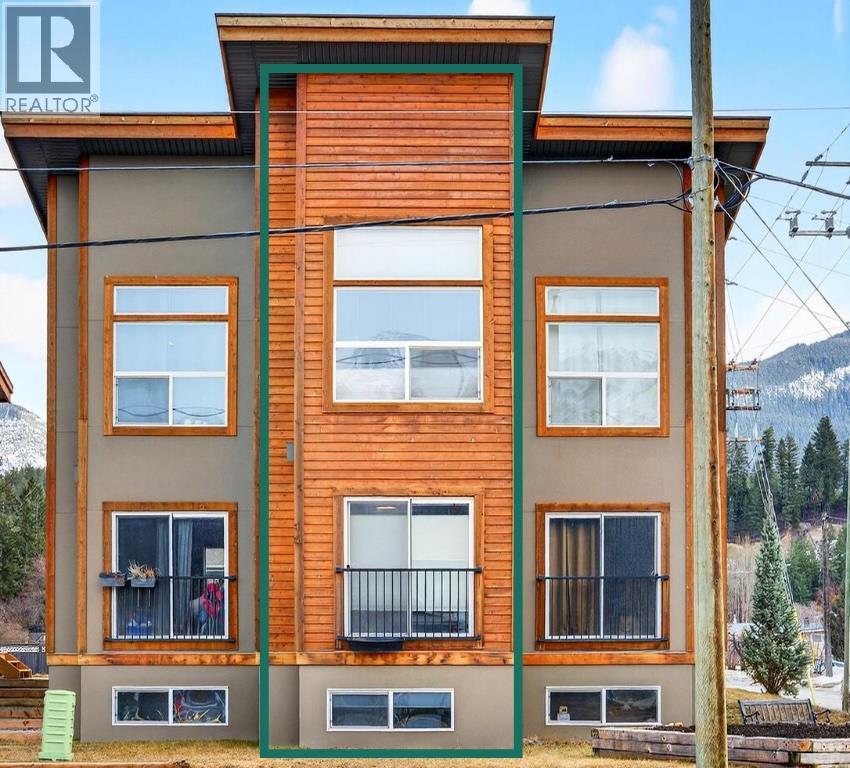 1110 11th Avenue Unit# 9, Golden, British Columbia  V0A 1H0 - Photo 3 - 10378895