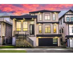 <div class="price">$4,700 Monthly</div> Main House-14742 62a Avenue, Surrey<br><div style="margin-bottom:8px;"><small>RE/MAX Crest Realty</small></div><div class='bed_bath'>5 Bed | 5 Bath</div>