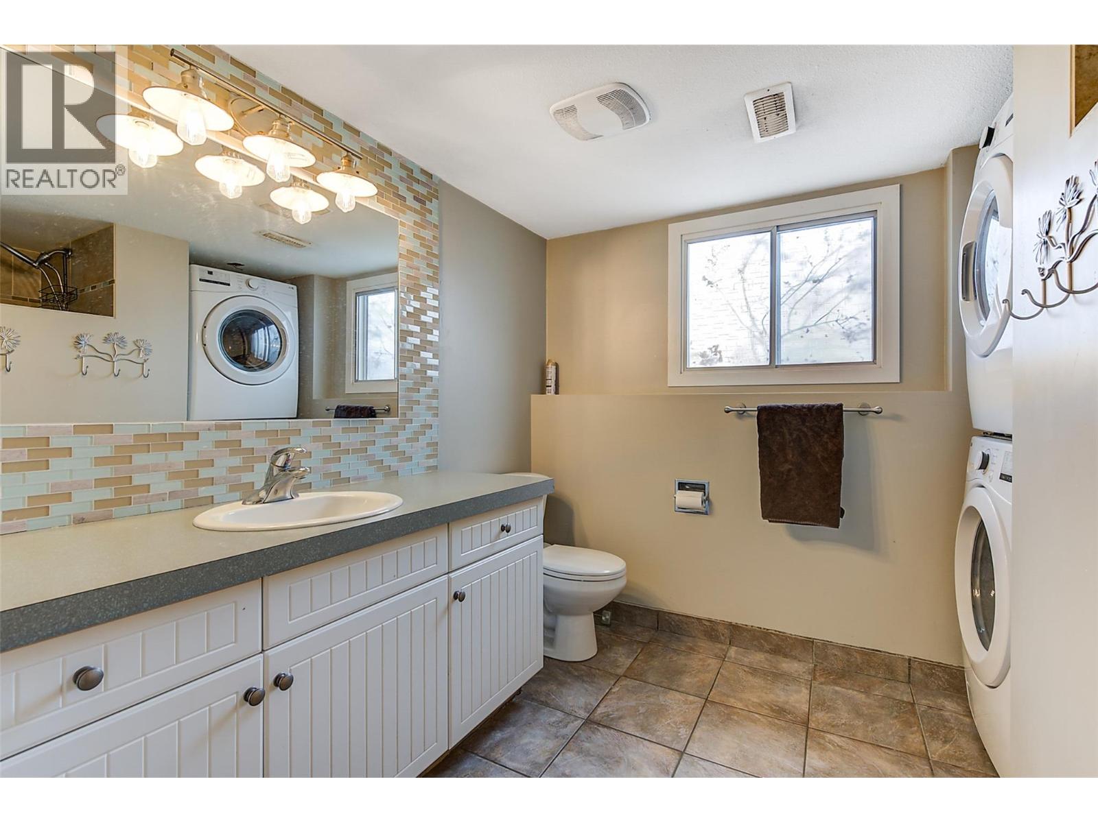 371 Valley Road Unit# 1-3, Kelowna, British Columbia  V1V 2E5 - Photo 36 - 10376554