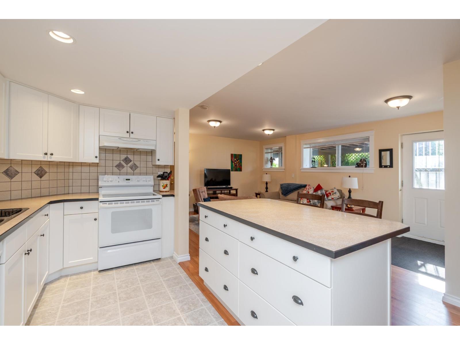 5728 Bradner Road, Abbotsford, British Columbia  V4X 2P1 - Photo 22 - R3097234