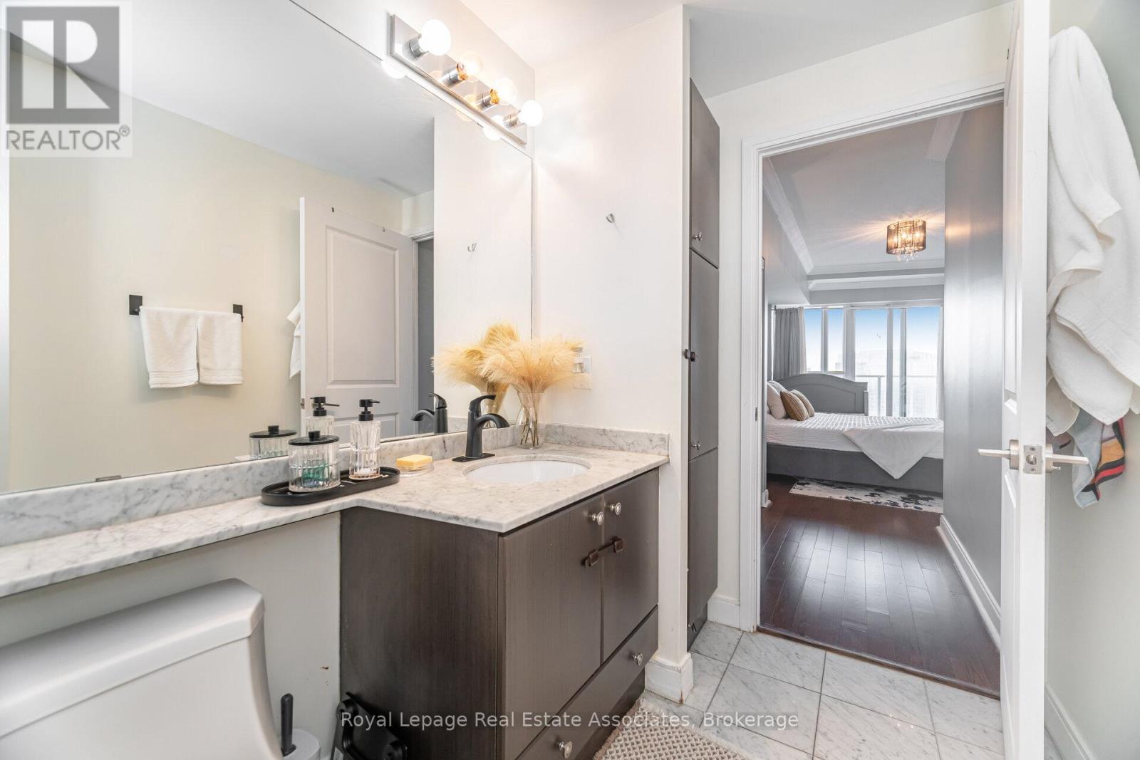 1907 - 60 Absolute Avenue, Mississauga, Ontario  L4Z 0A9 - Photo 16 - W12868744