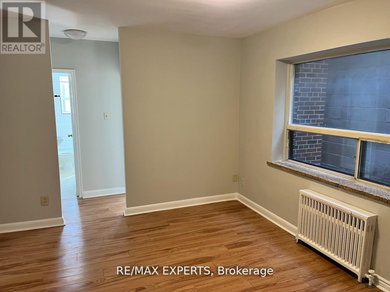 102 - 3261a Lake Shore Boulevard W, Toronto, Ontario  M8V 1M2 - Photo 7 - W12868774