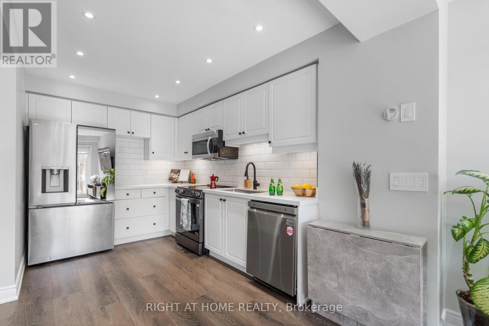 41 - 2088 Leanne Boulevard, Mississauga, Ontario  L5K 2S7 - Photo 6 - W12868790