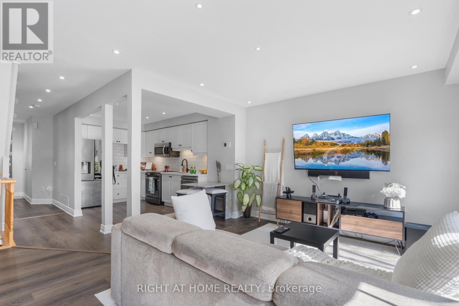 41 - 2088 Leanne Boulevard, Mississauga, Ontario  L5K 2S7 - Photo 9 - W12868790