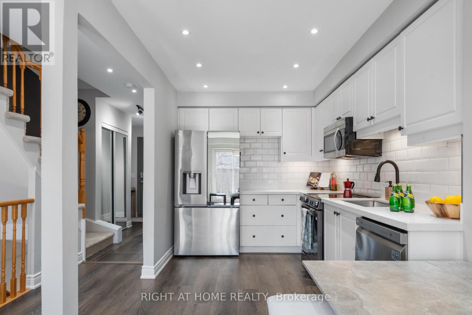 41 - 2088 Leanne Boulevard, Mississauga, Ontario  L5K 2S7 - Photo 6 - W12868794