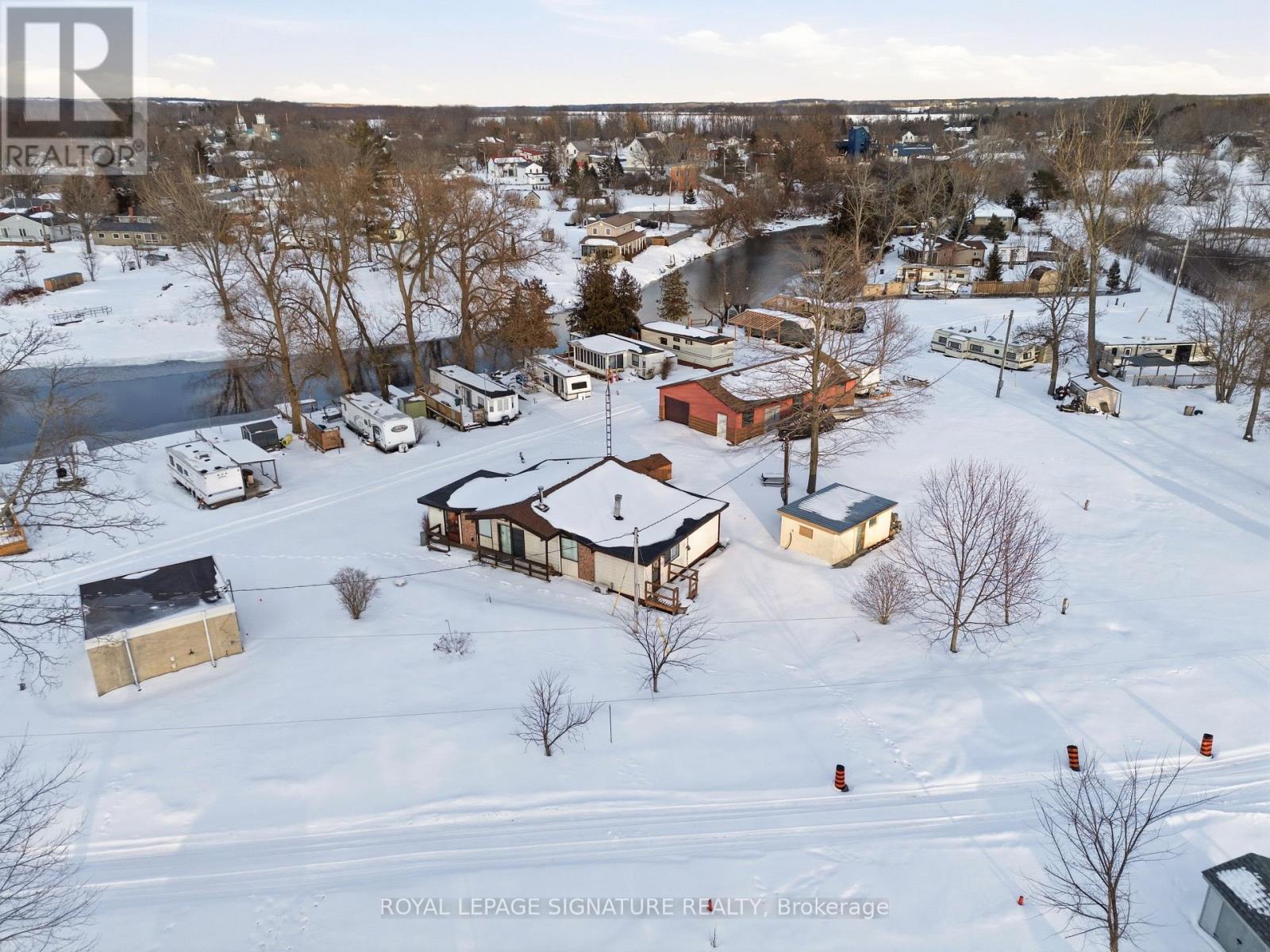 52 Sunset Lagoon Drive, Prince Edward County, Ontario  K0K 1T0 - Photo 6 - X12868754