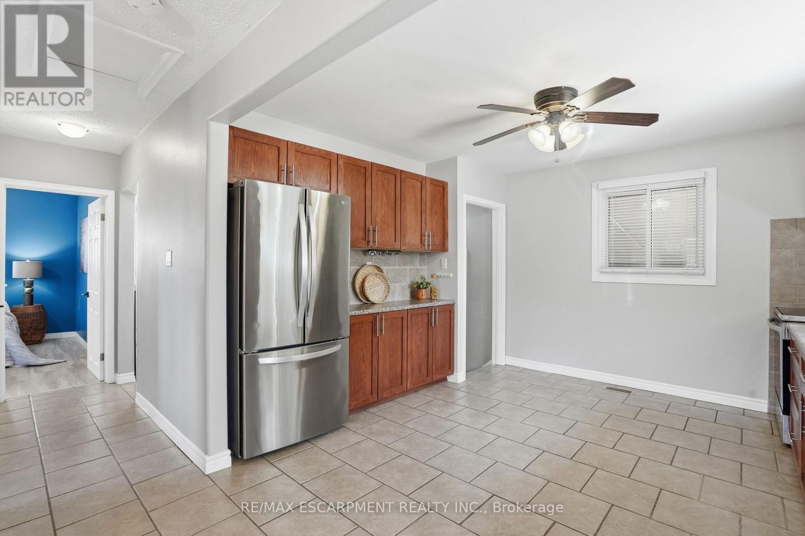 11 Alison Avenue, Waterloo, Ontario  N1R 1M8 - Photo 11 - X12868818