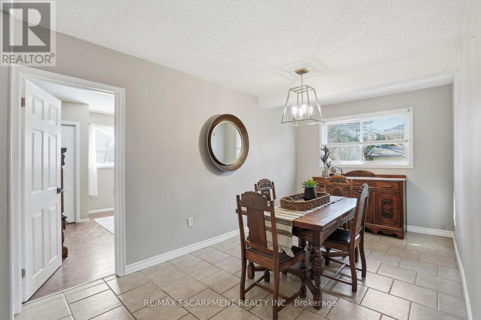 11 Alison Avenue, Waterloo, Ontario  N1R 1M8 - Photo 14 - X12868818