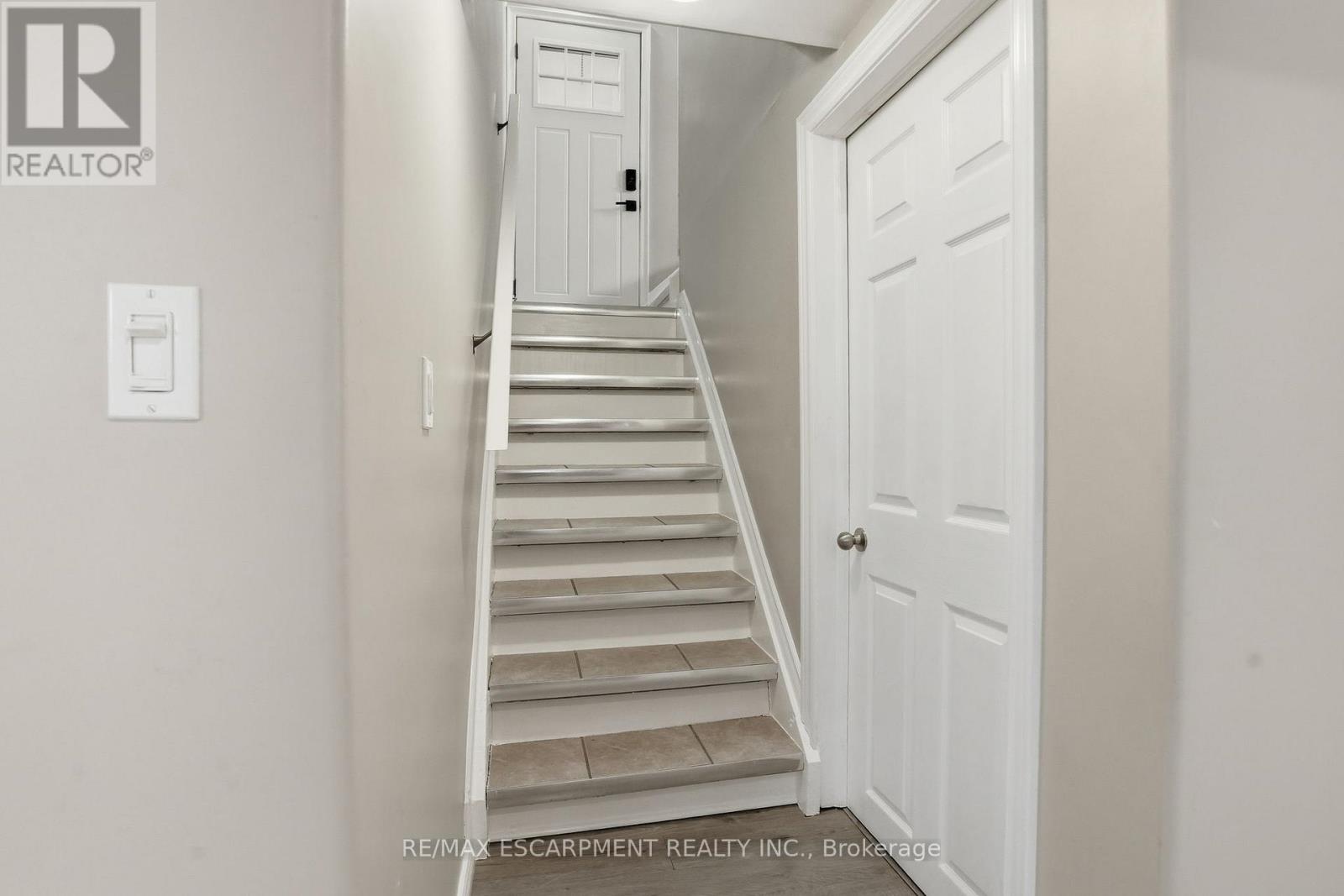 11 Alison Avenue, Waterloo, Ontario  N1R 1M8 - Photo 21 - X12868818