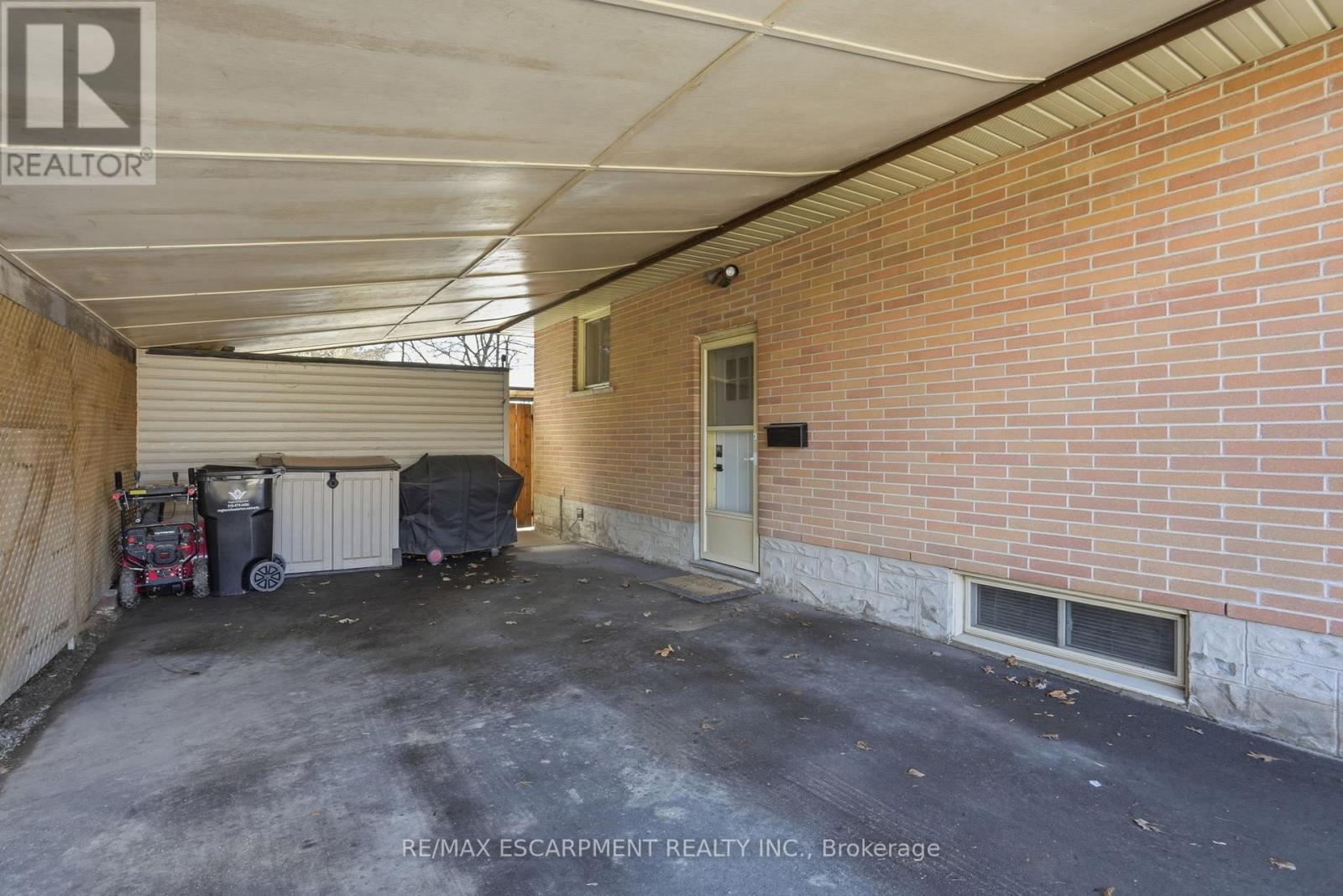 11 Alison Avenue, Waterloo, Ontario  N1R 1M8 - Photo 30 - X12868818