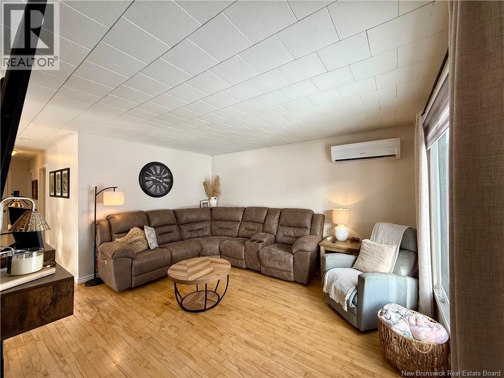 78 Leopold-Couturier Avenue, Saint-Jacques, New Brunswick  E7B 1E4 - Photo 4 - NB133250