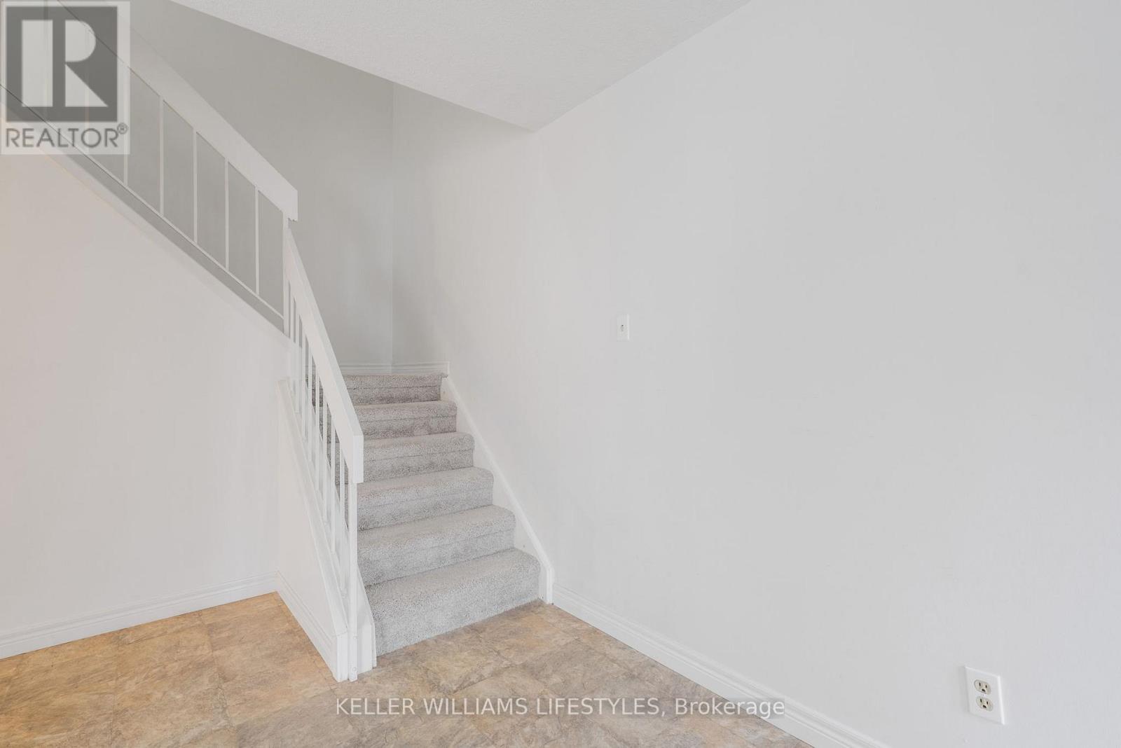 345 Everglade Crescent, London North, Ontario  N6H 4M7 - Photo 22 - X12861828