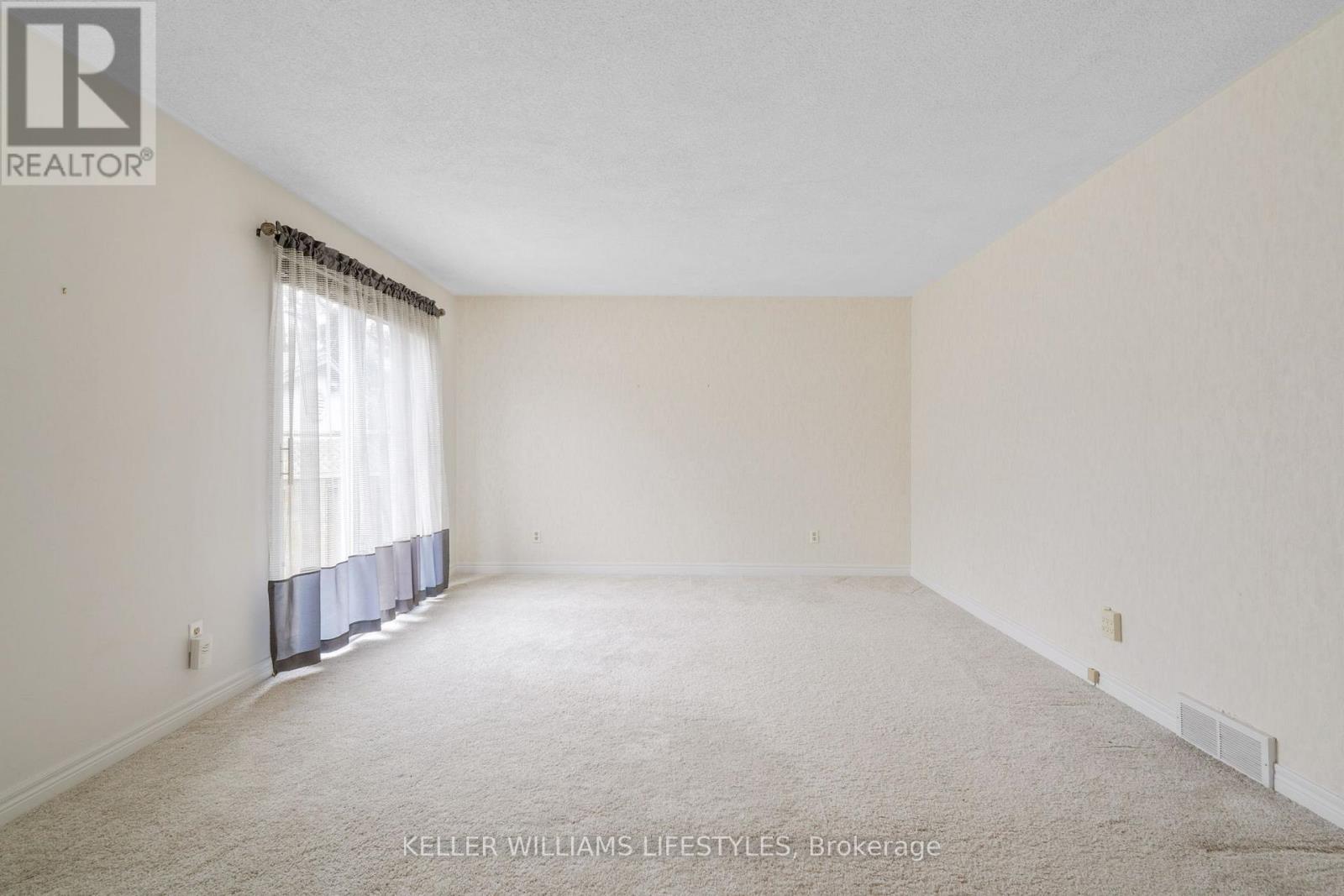 345 Everglade Crescent, London North, Ontario  N6H 4M7 - Photo 7 - X12861828