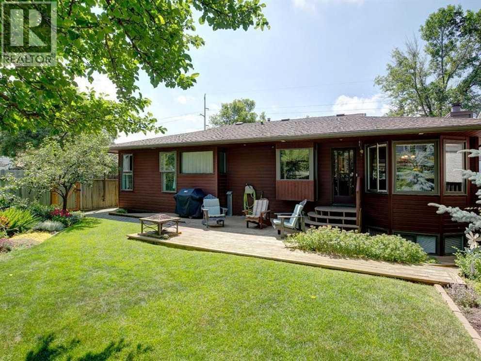 76 Sunmount Road Se, Calgary, Alberta  T2X 2M7 - Photo 2 - A2291608