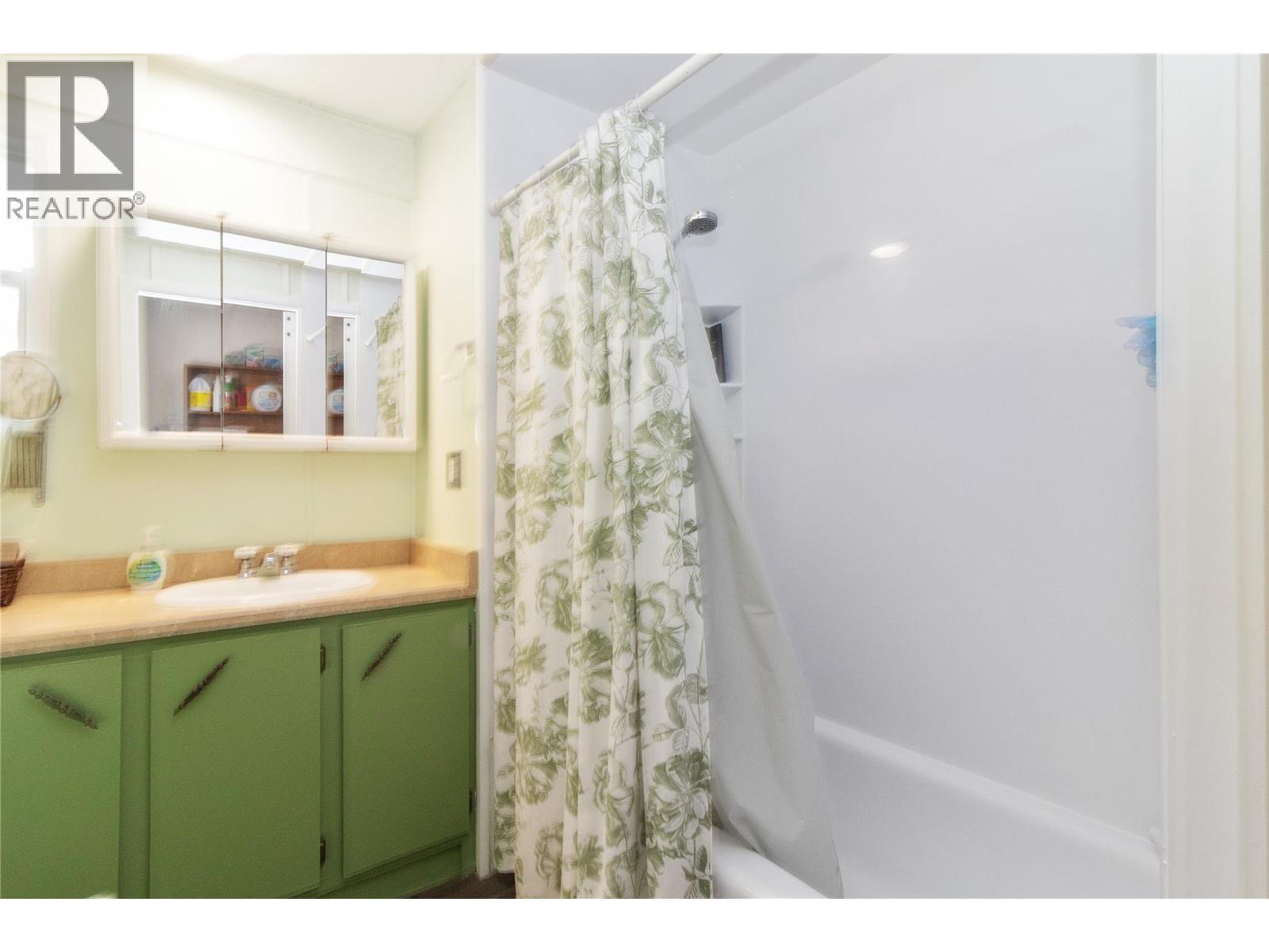 3745 Lakeshore Road Unit# 141, Kelowna, British Columbia  V1W 3K4 - Photo 19 - 10378940