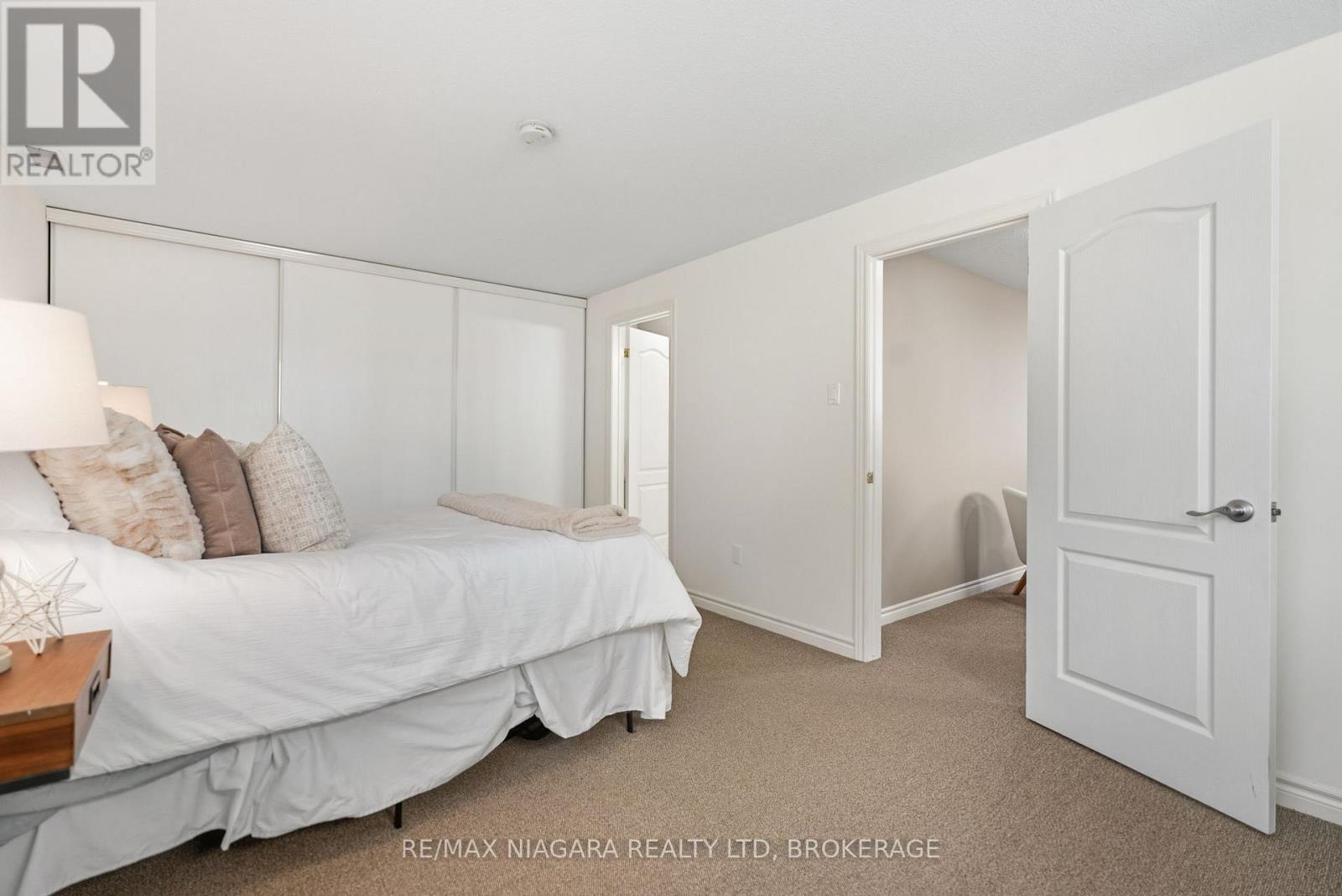 86 Newport Street, St. Catharines, Ontario  L2M 1P7 - Photo 23 - X12868380