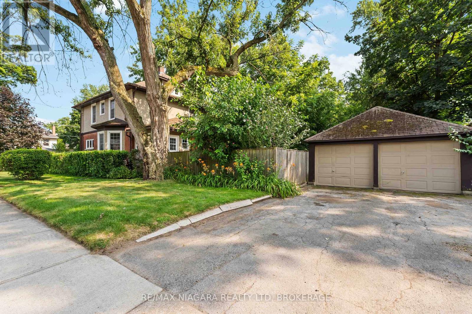 6275 Pine Grove Avenue, Niagara Falls, Ontario  L2G 4J4 - Photo 3 - X12868840