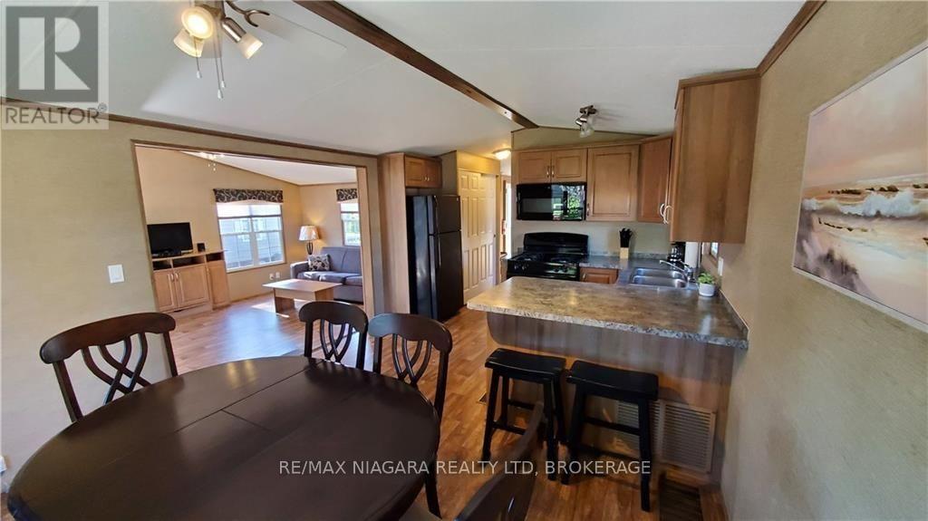 357 - 1501 Line 8 Road, Niagara-On-The-Lake, Ontario  L0S 1J0 - Photo 8 - X12868846